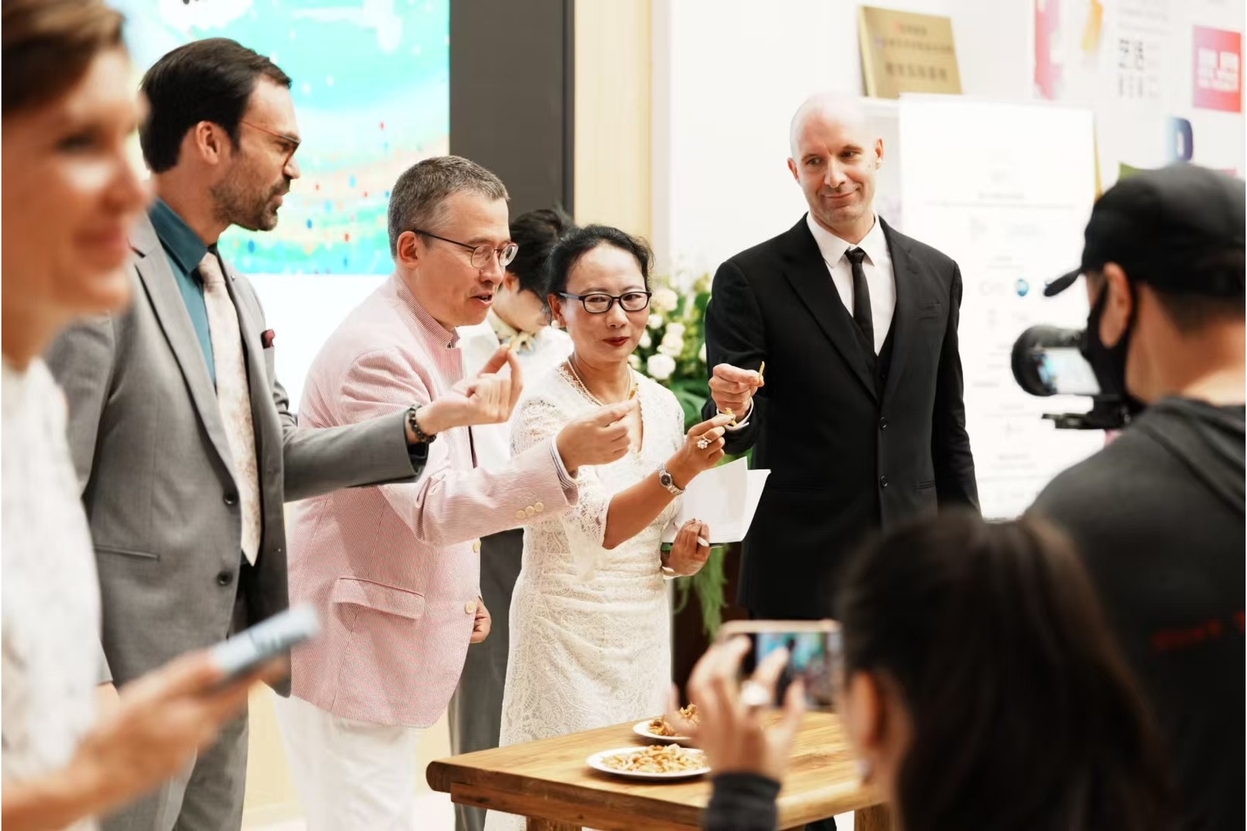 昆明法语联盟亮相《云南日报》（2025年10月）